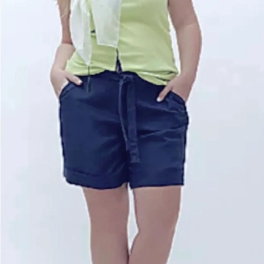 Lane Bryant NWT 22/24 Linen Blend Shorts Womens Belted Cuffed Navy Blue New